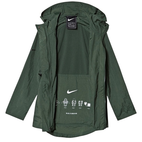 Nike Other - Nike Tech Pack Boys Backpack Jacket
Sz S Green Bv3559-370 Fast RARE
